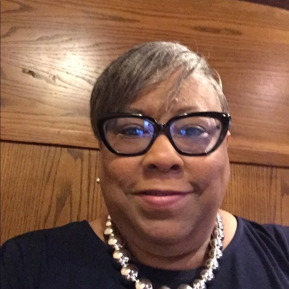 Meet your Posher, Joann